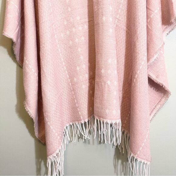 Gentle Fawn Hermosa Cover Up Pink and White Size M/L - Picture 4 of 16